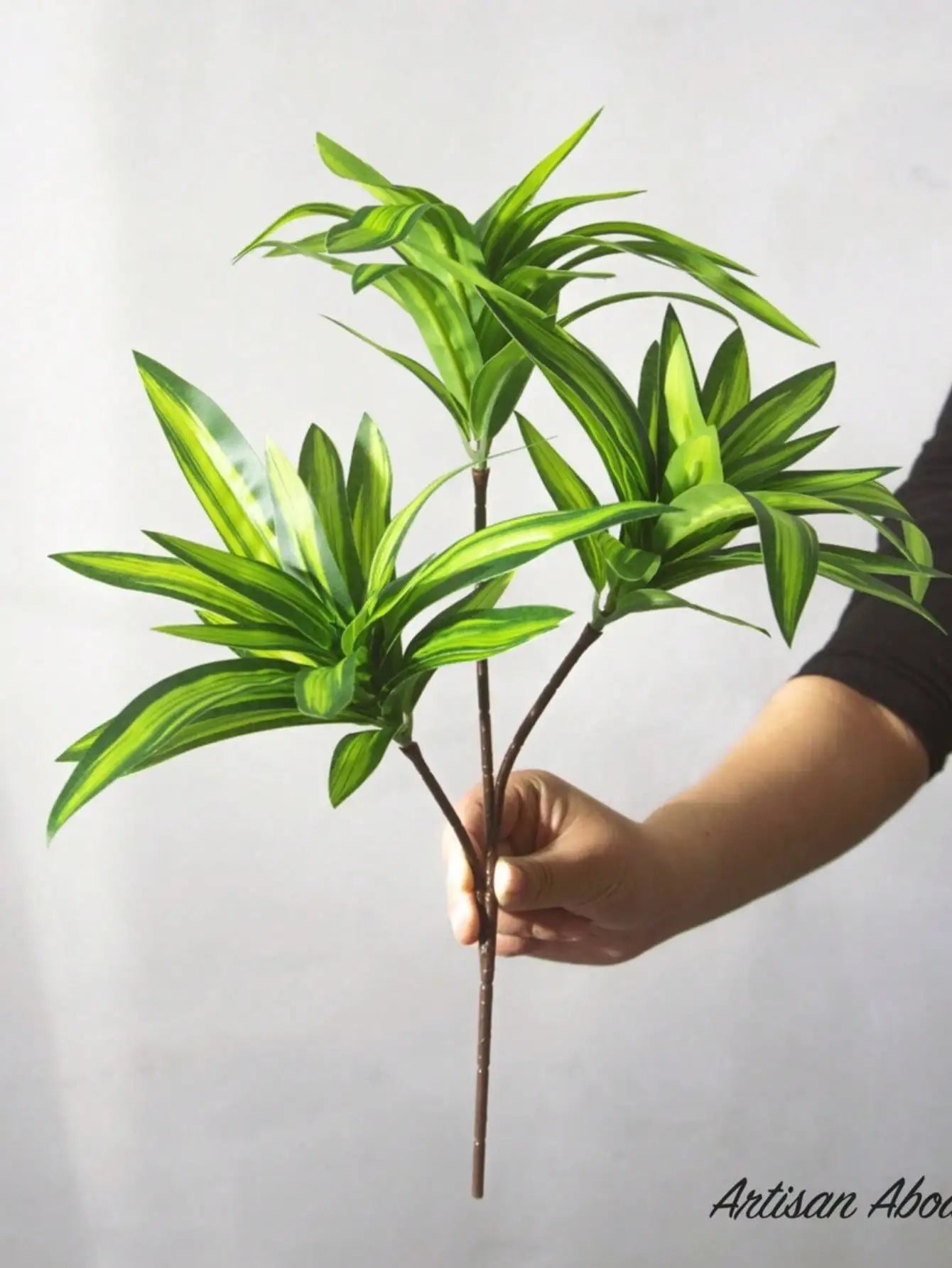 realistic-faux-dracaena-houseplant-for-home-office